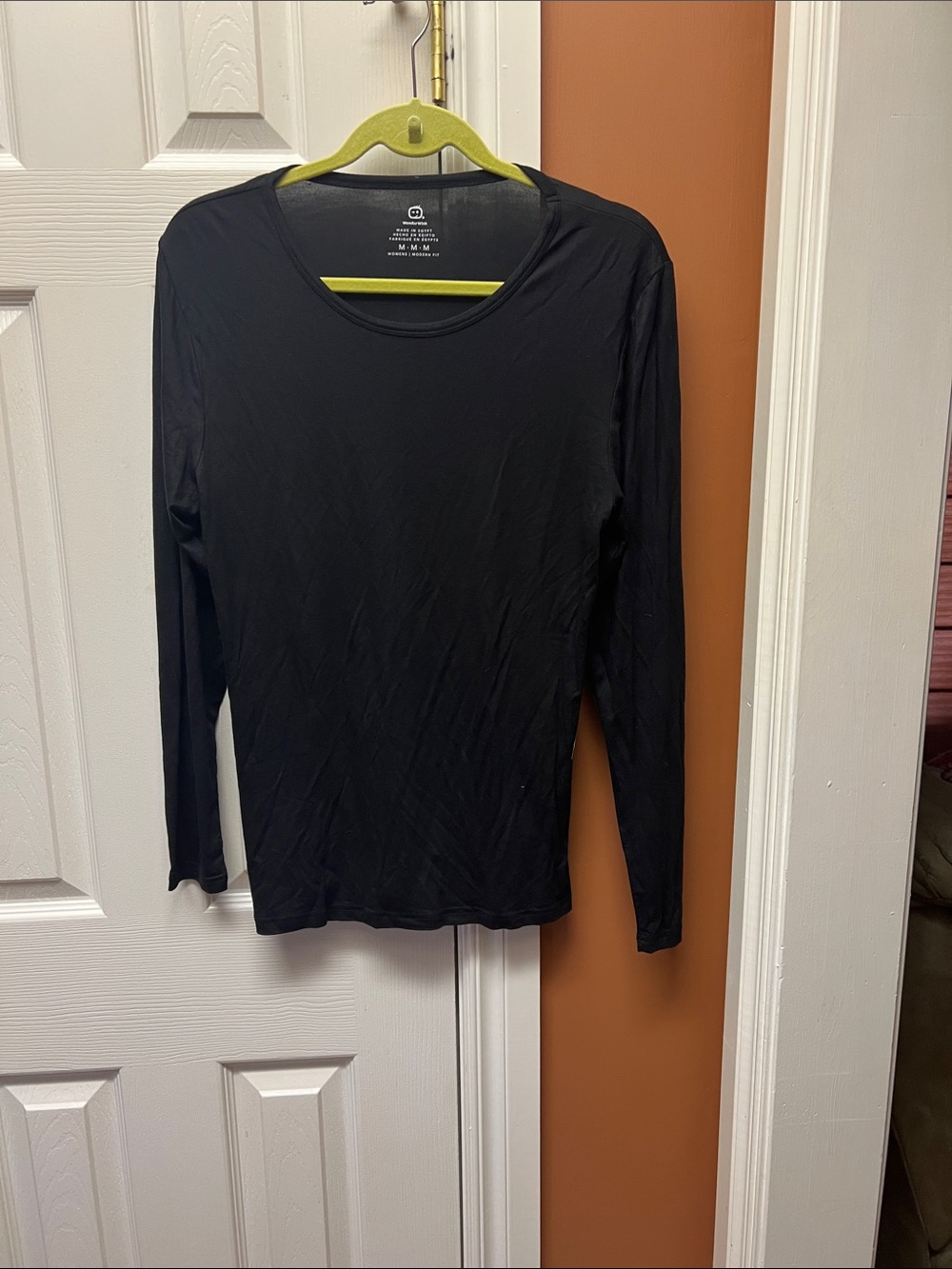 WonderWink Black Long-Sleeve Crew Neck Tee
